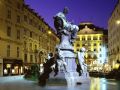 Viyana Donnerbrunnen Çeşmesi